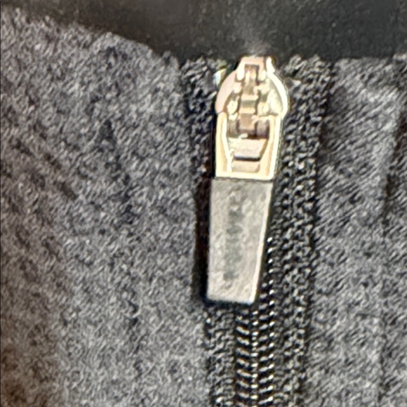 Top - Picture 3 of 10